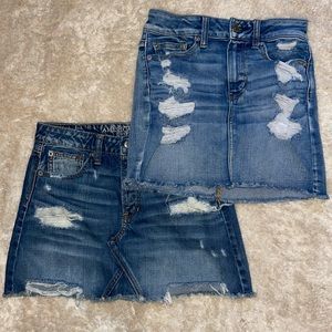 American Eagle Women’s Distressed Mini Blue Jean Skirts! (Size 2)